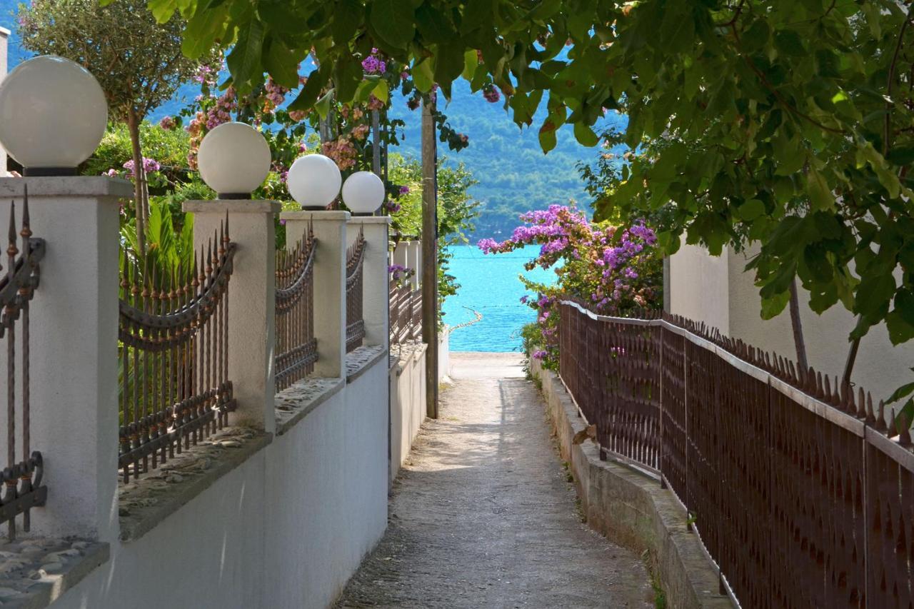 Villa Maros Marina  Exterior foto